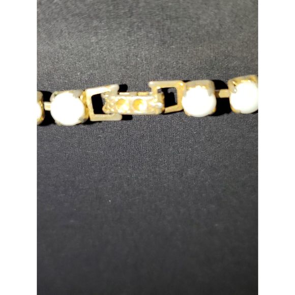 A Costume Jewelry Necklace Vintage Milk Glass Rhinestones Gold Tone Choker As-Is - Picture 6 of 12